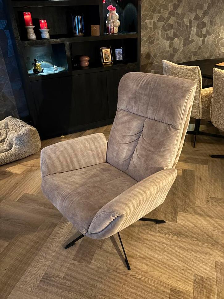 Fauteuil, Huis en Inrichting, Fauteuils, Zo goed als nieuw, Stof, 50 tot 75 cm, 75 tot 100 cm, Ophalen