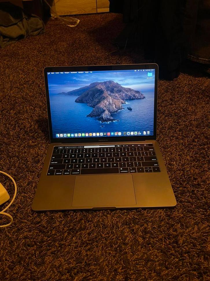 MacBook pro i7 (2019) zeer goed, Computers en Software, Apple Macbooks, Zo goed als nieuw, MacBook Pro, 13 inch, 2 tot 3 Ghz, Ophalen of Verzenden