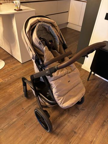 Perfecte Joolz day5, 1 jaar oud! beschikbaar voor biedingen