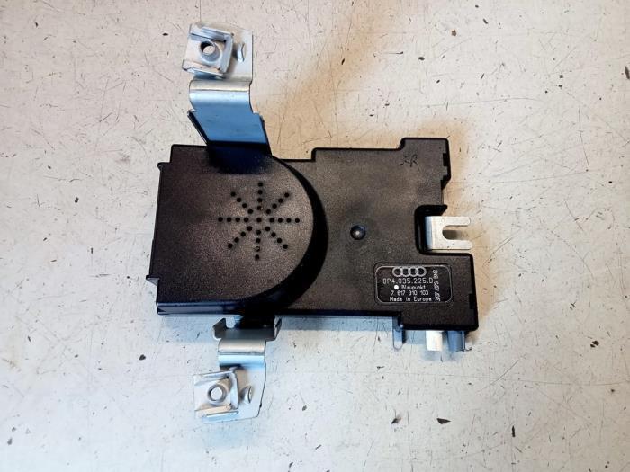 Antenne Versterker van een Audi A3, Auto-onderdelen, Elektronica en Kabels, Audi, Gebruikt, 3 maanden garantie, Ophalen of Verzenden