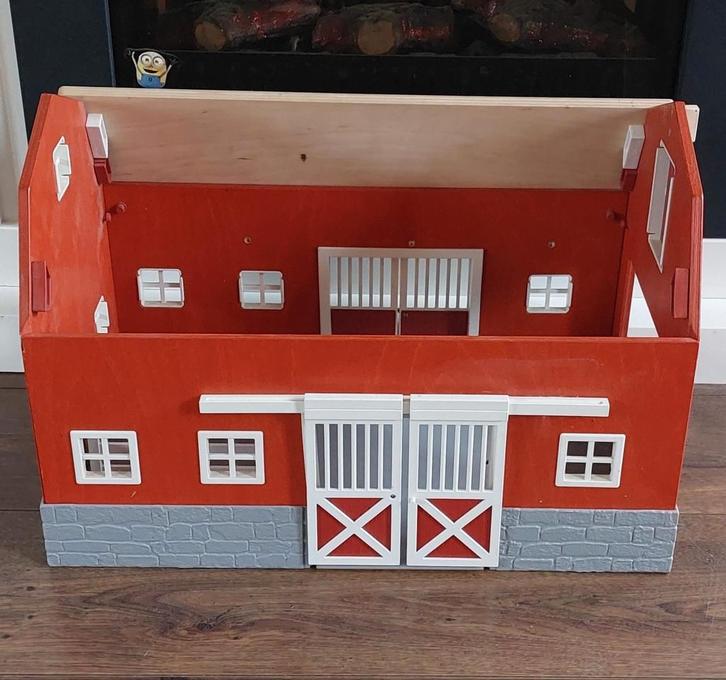 Schleich houten boerderij te koop., Verzamelen, Dierenverzamelingen, Gebruikt, Beeldje of Figuurtje, Paard, Ophalen of Verzenden