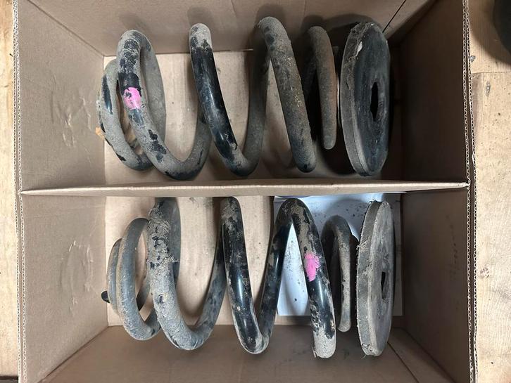 Verzwaarde Achterveren VW Transporter T4 - 1200kg, Auto-onderdelen, Ophanging en Onderstel, Volkswagen, Gebruikt, Ophalen