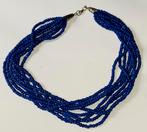 Mooie korte korenbloemblauwe ketting met kleine kraaltjes, Verzenden, Gebruikt, Blauw, Overige materialen