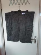 164 Grijze korte broek met werkje van C&A maat 68, Ophalen of Verzenden, Zo goed als nieuw, Overige maten, Grijs