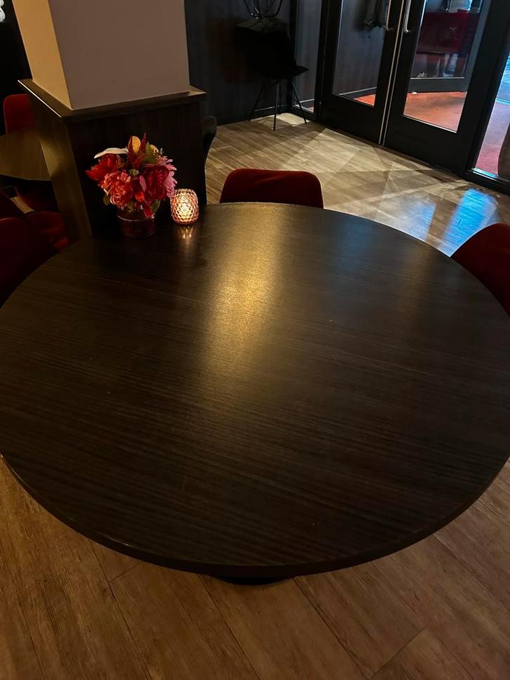 Mooie Ronde Tafel, Antiek en Kunst, Antiek | Meubels | Tafels, Ophalen