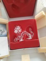 Swarovski. Jaarstuk Draak in box met certificaat, Verzamelen, Swarovski, Ophalen of Verzenden, Zo goed als nieuw, Figuurtje
