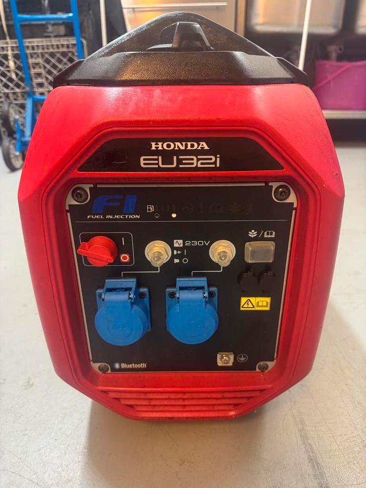 Honda EU32i Generator - Zo goed als nieuw!, Doe-het-zelf en Verbouw, Aggregaten, Zo goed als nieuw, Benzine, Minder dan 5 kVA