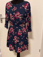 Blauwe bloemenjurk H&M Divided maat 40, Kleding | Dames, Maat 38/40 (M), H&M, Blauw, Ophalen of Verzenden