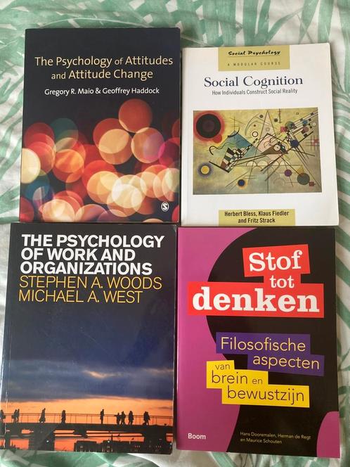 Studieboeken psychologie, per stuk, Boeken, Esoterie en Spiritualiteit, Zo goed als nieuw, Overige typen, Spiritualiteit algemeen