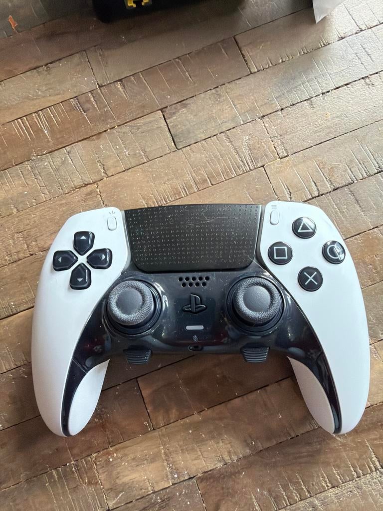 PS5 edge controller met doos en bon, Ophalen of Verzenden, Zo goed als nieuw, Playstation 5