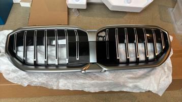 Bmw 530e touring nieren/gril beschikbaar voor biedingen