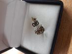 Zilveren broche t.g.v.90 ste verjaardag prins bernard, Ophalen of Verzenden
