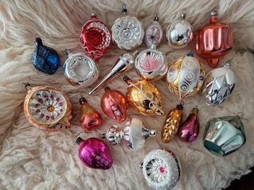 Oude kerstballen beschikbaar voor biedingen