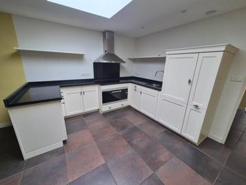 Gebruikte keuken incl apparatuur. beschikbaar voor biedingen