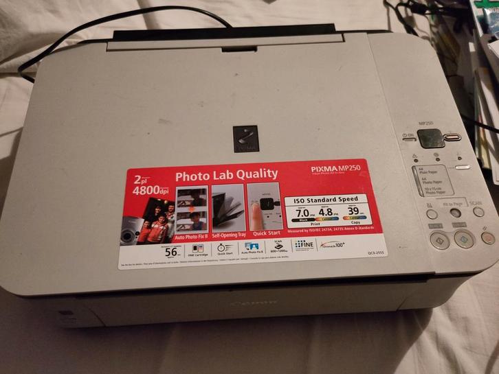 Canon PIXMA MP250 All-in-One Printer, Computers en Software, Printers, Gebruikt, All-in-one, Inkjetprinter, Kleur printen, Kopieren