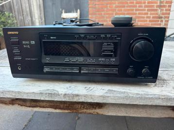 Onkyo av reciever TX-DS575 beschikbaar voor biedingen