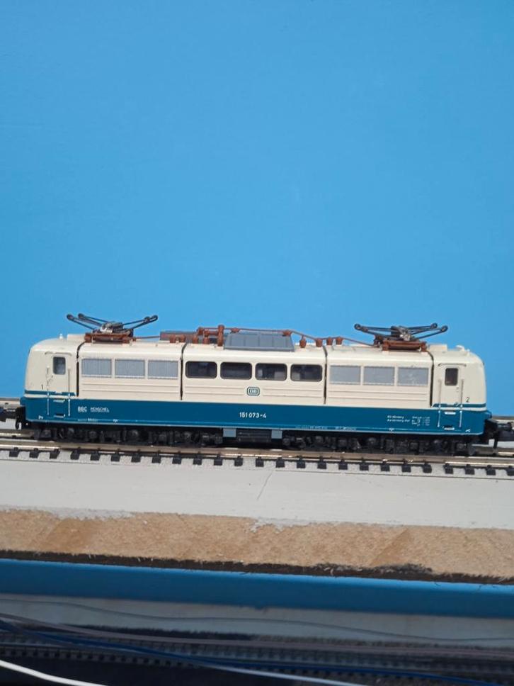 Minitrix e loc br 151 n spoor, Hobby en Vrije tijd, Modeltreinen | N-Spoor, Gebruikt, Locomotief, Gelijkstroom, Trix, Analoog