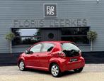 Toyota Aygo 1.0-12V | 5 Deurs | Airco | Dealer Onderhouden, Auto's, Voorwielaandrijving, Euro 5, Gebruikt, 4 stoelen