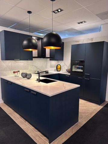 Showroom keuken voor maar €14.800,- beschikbaar voor biedingen
