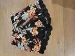 Leuke korte broek dames, Ophalen of Verzenden, Zo goed als nieuw
