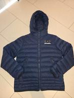 Nieuwe armani jas puffer maat m zonder kaartjes, Kleding | Heren, Ophalen of Verzenden, Nieuw, Blauw