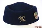 Vintage uniform pillbox hoed Berlin Feuerwehr blauw mt 50-56, Hobby en Vrije tijd, Kostuums, Theaterbenodigdheden en LARP, Handschoenen, Hoed of Pet