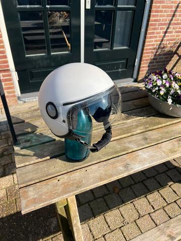 Pot helm met vizier parelmoer wit maat S scooter brommer  beschikbaar voor biedingen