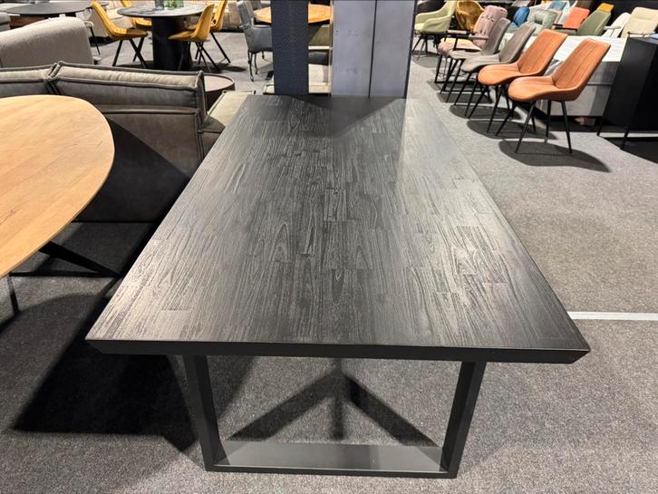 Eettafel, zwart, Almelo, 180x200cm #meubelmepper, Huis en Inrichting, Tafels | Eettafels, Nieuw, Vijf personen of meer, Rechthoekig