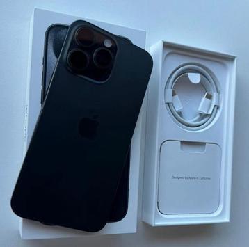 iPhone 15 Pro Max 256GB Zwart Titanium | Zeer net | Garantie beschikbaar voor biedingen