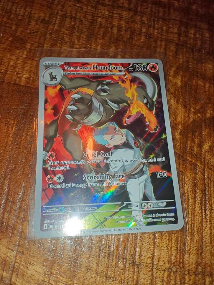 Team rocket's houndoom, Hobby en Vrije tijd, Verzamelkaartspellen | Pokémon, Zo goed als nieuw, Ophalen of Verzenden