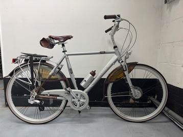 Nette Batavus CHEROKEE herenfiets 28 inch Z.g.a.n. beschikbaar voor biedingen