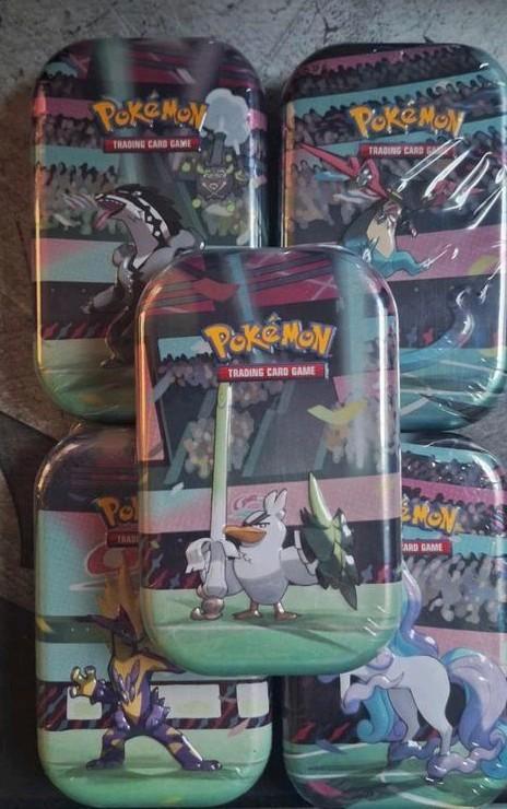 Pokémon Galar Power Tin - Cosmic eclipse en rebel (H21), Hobby en Vrije tijd, Verzamelkaartspellen | Pokémon, Nieuw, Booster, Ophalen of Verzenden