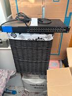 Linksys LGS528 28-Poorts Gigabit Switch, Computers en Software, Netwerk switches, Gebruikt, A, Ophalen of Verzenden, D