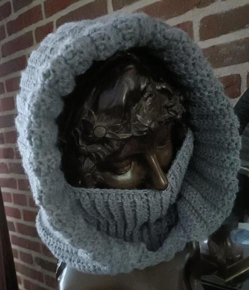 Gehaakte WOLLEN balaclava bivakmuts. Muts en sjaal in één!, Kleding | Dames, Mutsen, Sjaals en Handschoenen, Nieuw, Muts, Ophalen of Verzenden
