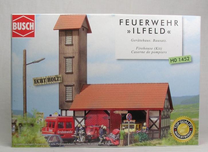 Busch 1452: Brandweer kazerne., Hobby en Vrije tijd, Modeltreinen | H0, Nieuw, Wagon, Wisselstroom, Märklin, NS, Ophalen of Verzenden