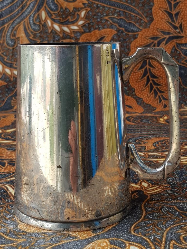 Mooie zware antieke Engelse Embassy silverplate Pint beker., Antiek en Kunst, Ophalen of Verzenden