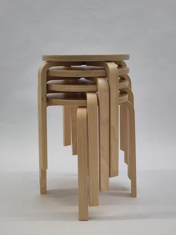 Ikea houten kruk Frosta krukje hout Gillis Lindgren tafeltje beschikbaar voor biedingen