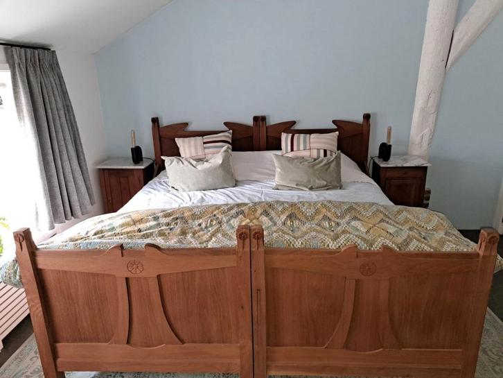 Antiek 2 persoonsbed, Antiek en Kunst, Antiek | Meubels | Bedden, Ophalen