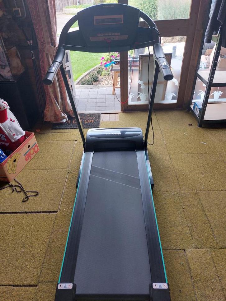 Loopband Focus Fitness Jet 2, Sport en Fitness, Fitnessapparatuur, Zo goed als nieuw, Loopband, Benen, Aluminium, Ophalen