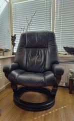 Stressless leren stoel, Zwart, Huis en Inrichting, Ophalen, Gebruikt, 75 tot 100 cm, Gewoon relexstoel