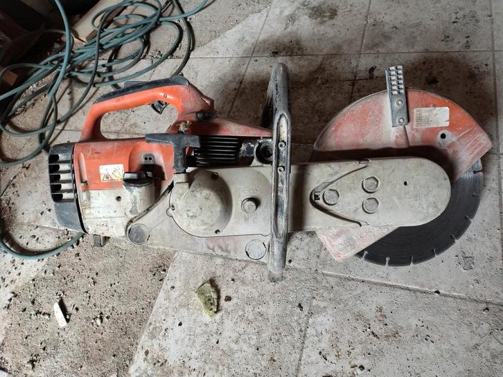 Stihl TS400 doorslijper - Nieuwe carburateur en aandrijfriem, Doe-het-zelf en Verbouw, Gereedschap | Overige machines, Gebruikt