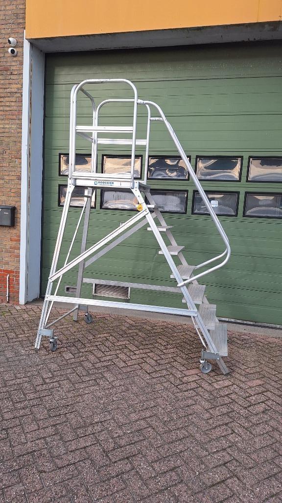 Bordestrap magazijntrap boottrap verrijbaretrap 7 treden, Doe-het-zelf en Verbouw, Ladders en Trappen, Gebruikt, Trap, 2 tot 4 meter