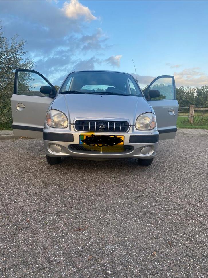 Hyundai Atos 1.0 I X Spirit AUT 2001 Grijs, Auto's, Hyundai, Particulier, Atos, Elektrische ramen, USB, Benzine, D, Hatchback