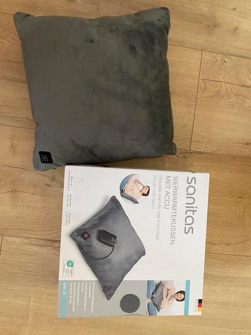 Sanitas warmtekussen met accu!, Huis en Inrichting, Woonaccessoires | Kussens, Nieuw, Zwart, Rechthoekig, Ophalen of Verzenden