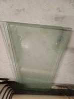 4 glazen plaatjes van een vitrine kast., Ophalen, Minder dan 80 cm, Minder dan 80 cm, Zo goed als nieuw