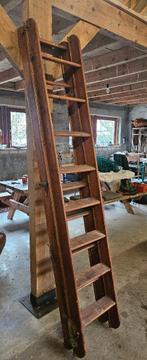 vlizotrap hout, Ophalen, Gebruikt, Minder dan 2 meter