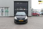 Renault Clio 1.4-16V Dynamique, Voorwielaandrijving, Gebruikt, Zwart, 4 cilinders