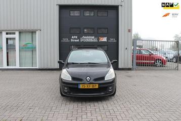 Renault Clio 1.4-16V Dynamique beschikbaar voor biedingen