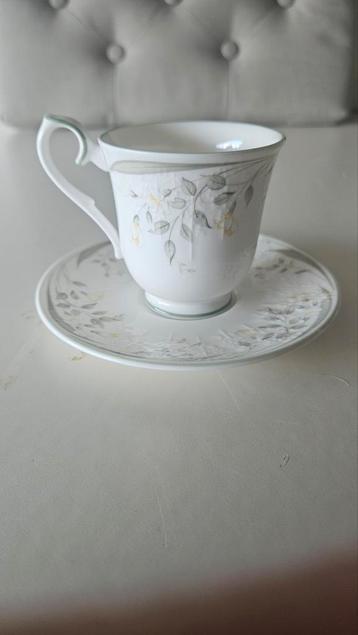 Royal Albert For All Seasons Hazy Dawn Kop en Schotel beschikbaar voor biedingen