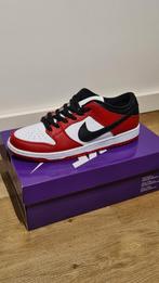 Nike SB Dunk Low Pro J-Pack Chicago Red-Black-White EU44/US1, Overige kleuren, Nike, Nieuw, Ophalen of Verzenden